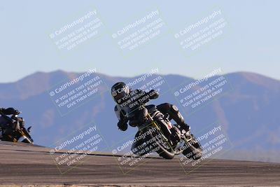 media/Nov-06-2023-Moto Forza (Mon) [[ce023d0744]]/3-Intermediate Group/Session 5 (Turn 9)/